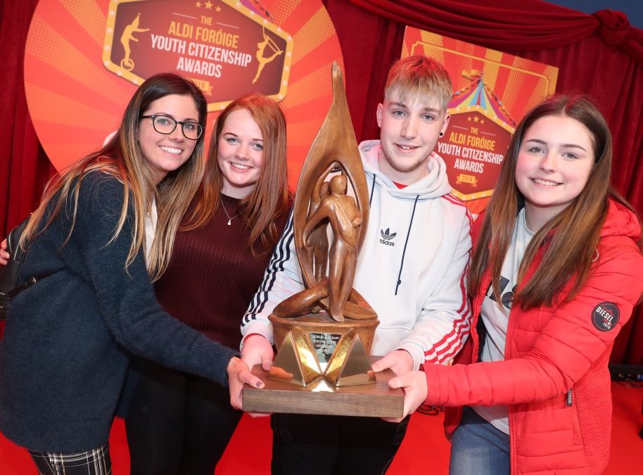 Who won top prize at the 2019 Foróige Youth Citizenship Awards?
