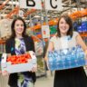 Aoibheann O'Brien and Iseult Ward of FoodCloud show off their wares